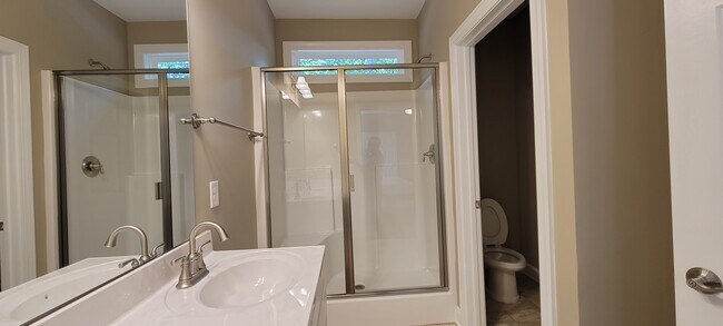 Building Photo - 786 Cashmere Ct