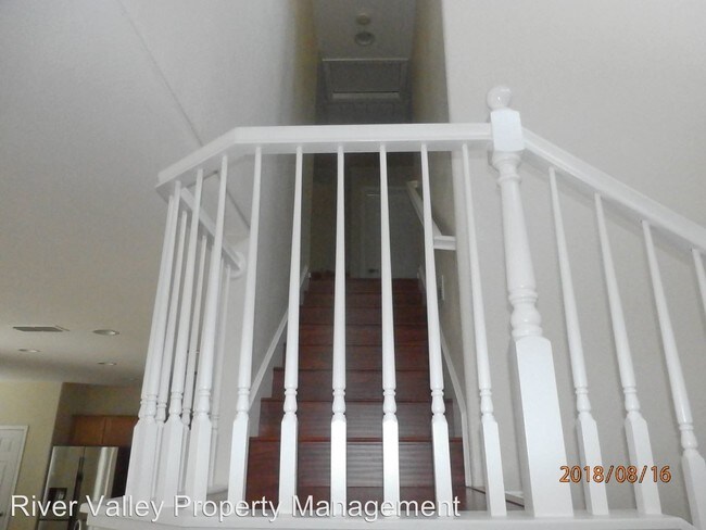 Building Photo - 4 br, 2.5 bath House - 1823 Spaletta Way