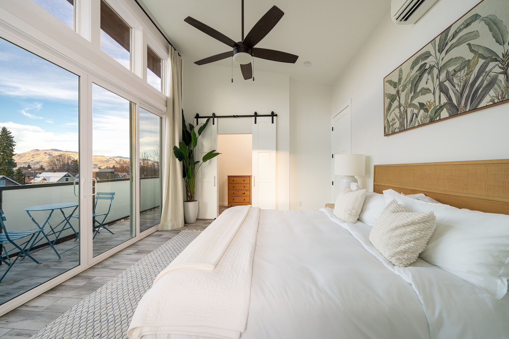 Building Photo - 1217 Columbine St