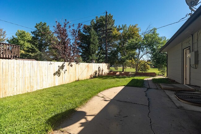 Building Photo - 11579 W 58th Ave