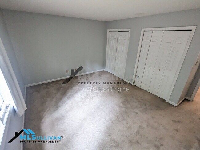 Building Photo - 4320 Beechnut Ln