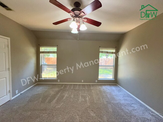 Building Photo - 3024 Peppercorn Dr