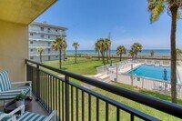 Building Photo - 2290 Ocean Shore Blvd