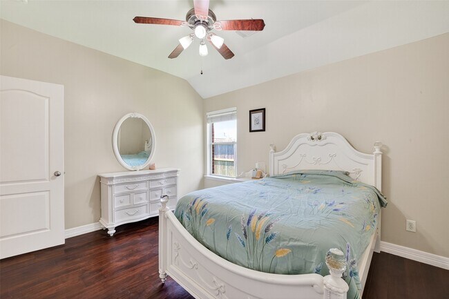 Building Photo - 3210 Princess Bay Ct