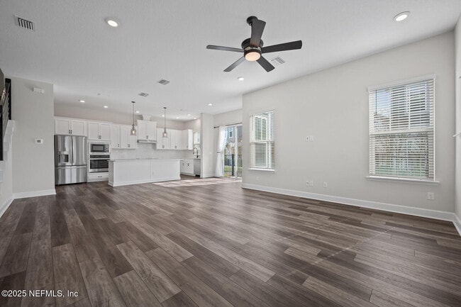 Building Photo - 11301 Barrier Beach Pl