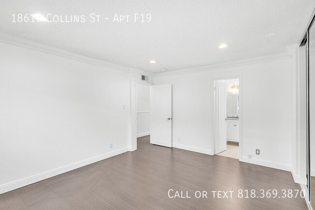 Building Photo - 18619 Collins St