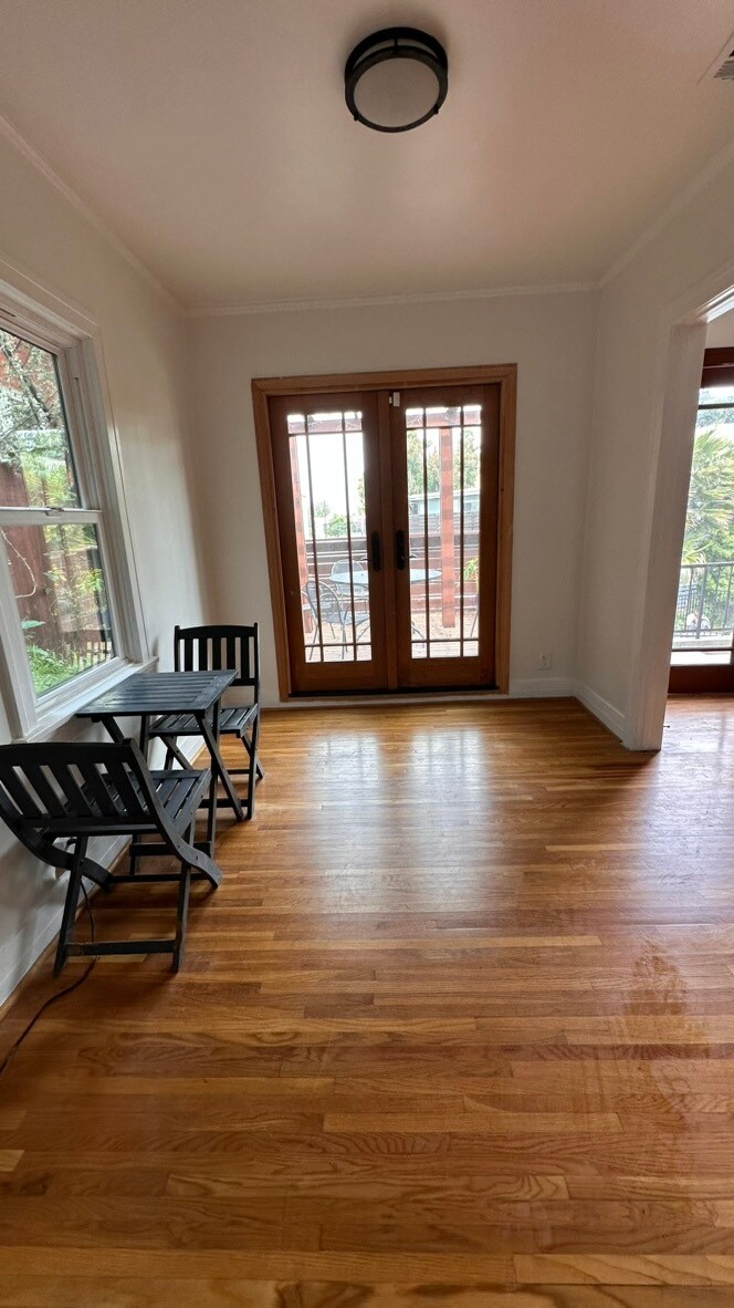 Dining Room / French Doors to Balcony - 3351 Hamilton Way