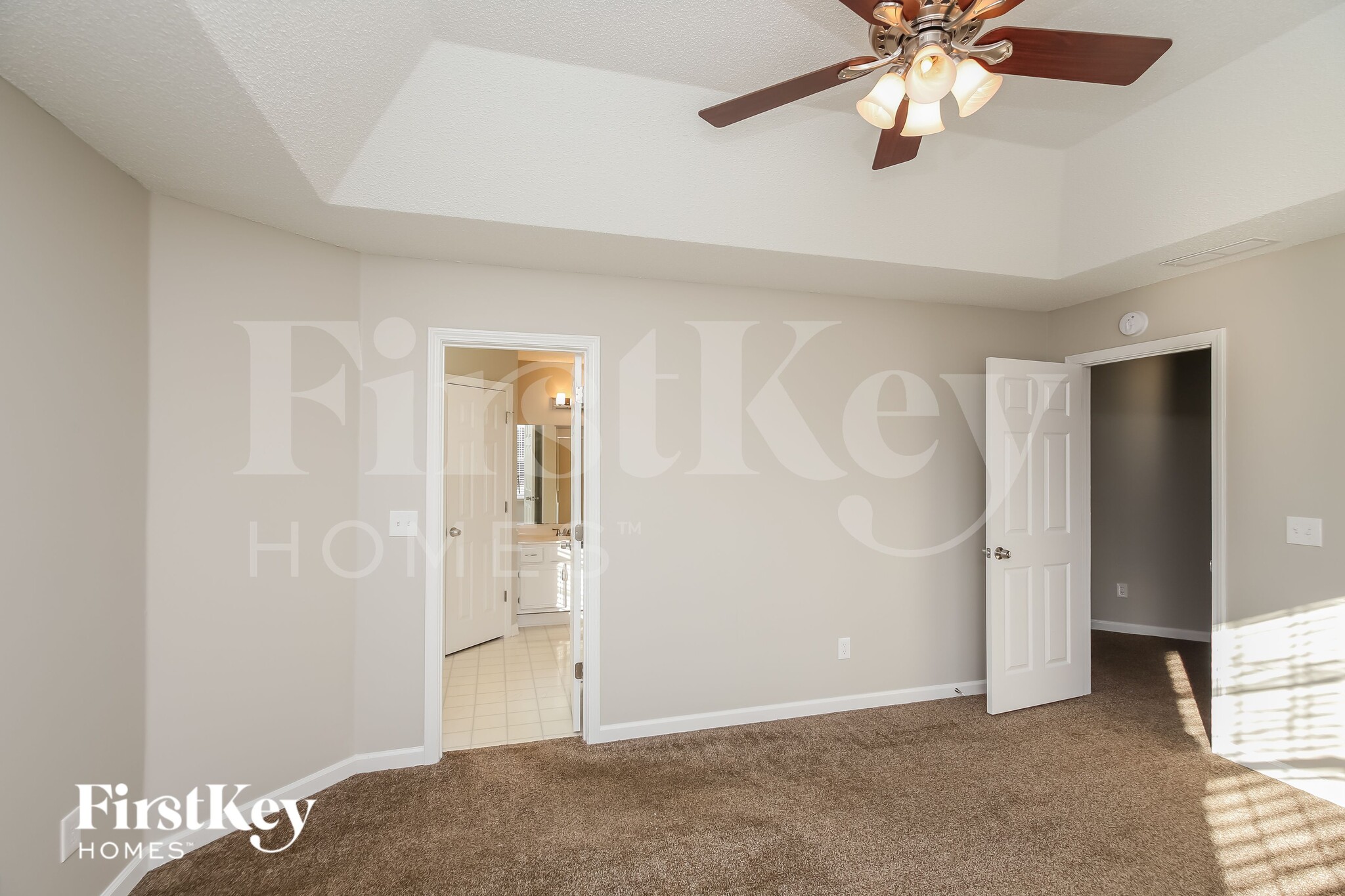 Building Photo - 1404 Chapel Hill Ln SW