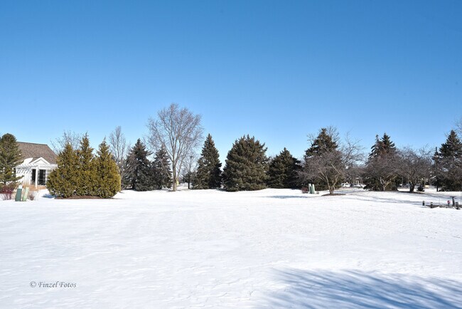 Building Photo - 13060 Drendel Rd