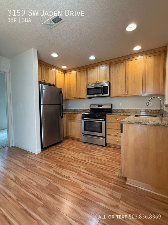 Building Photo - 3159 SW Jaden Dr