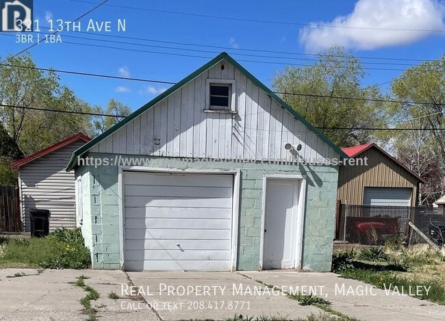 Building Photo - 321 13th Ave N