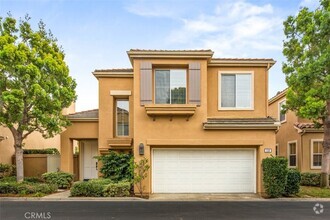 Building Photo - 110 Lessay-
