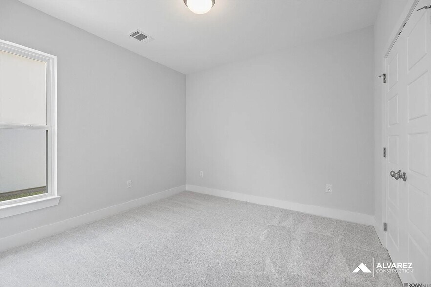 Building Photo - 3053 Creekmere Ln