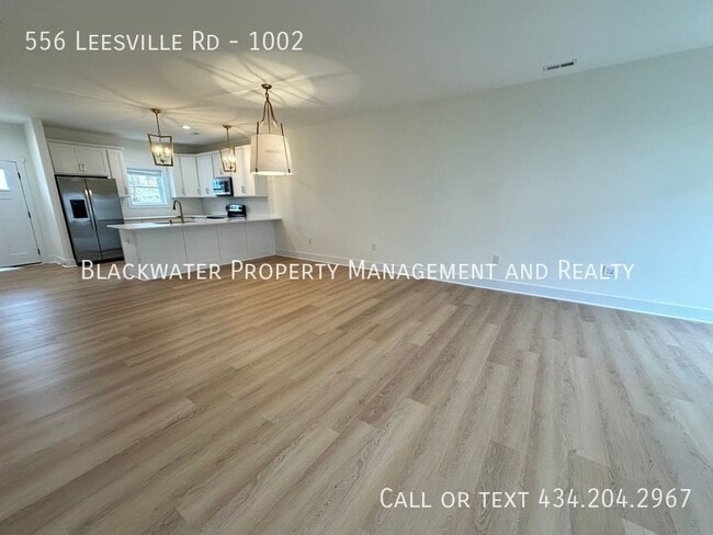 Building Photo - 556 Leesville Rd