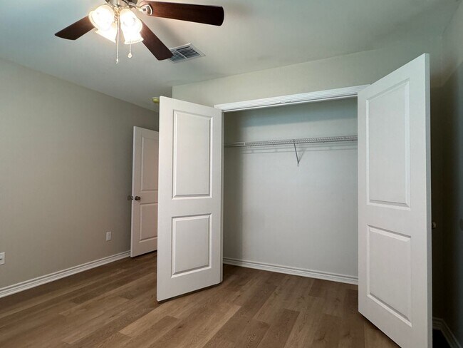 Building Photo - 14574 CR 2191