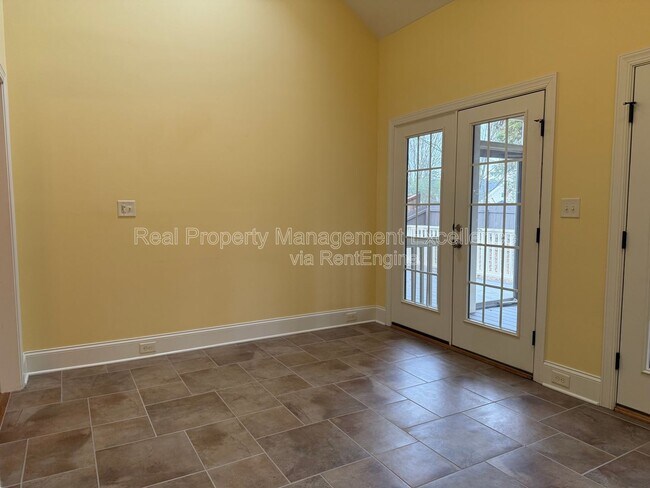 Building Photo - 4008 Enfield Ridge Dr