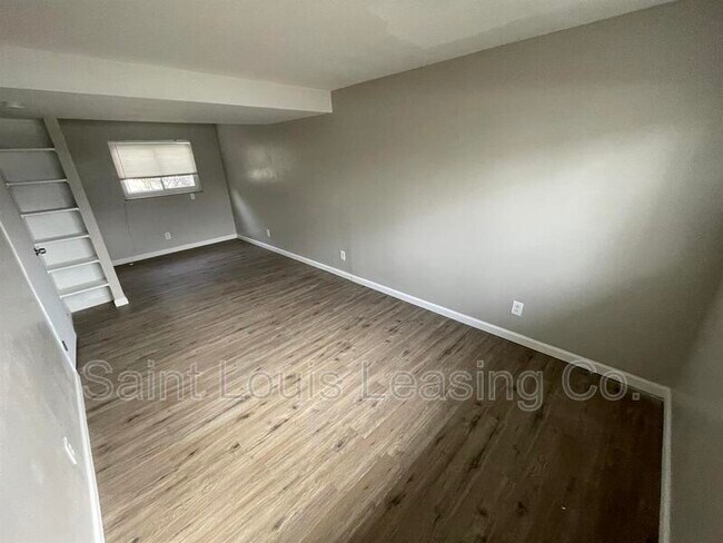 Building Photo - 1657 Ventnor Pl