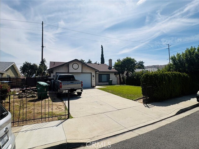 Building Photo - 15473 Cam Grande