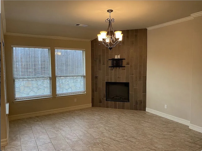 Building Photo - 1006 Jamal Dr