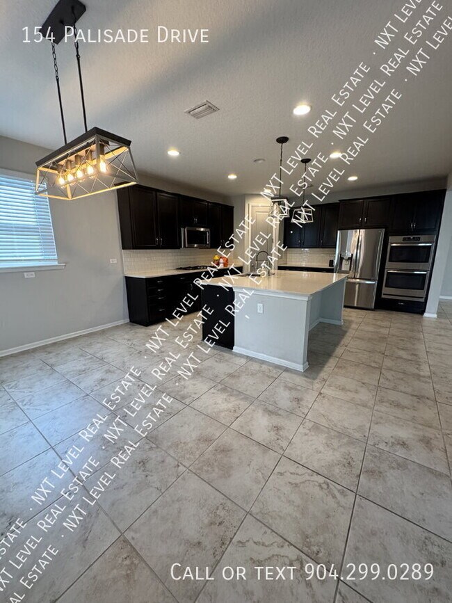 Building Photo - 154 Palisade Dr