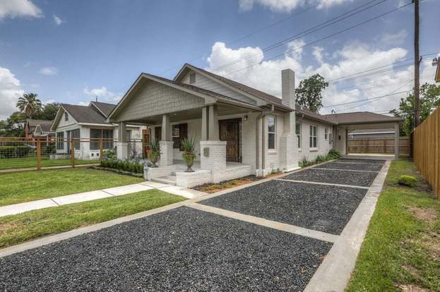 Building Photo - 2702 Rosewood St