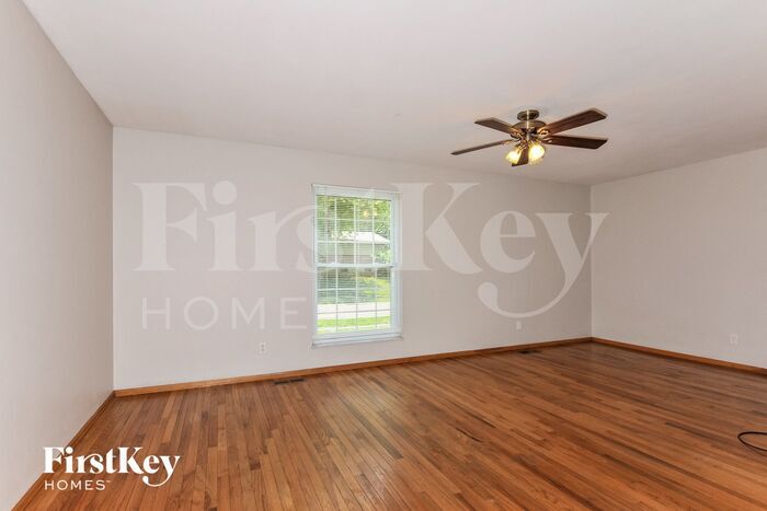 Building Photo - 11259 Prentice Dr