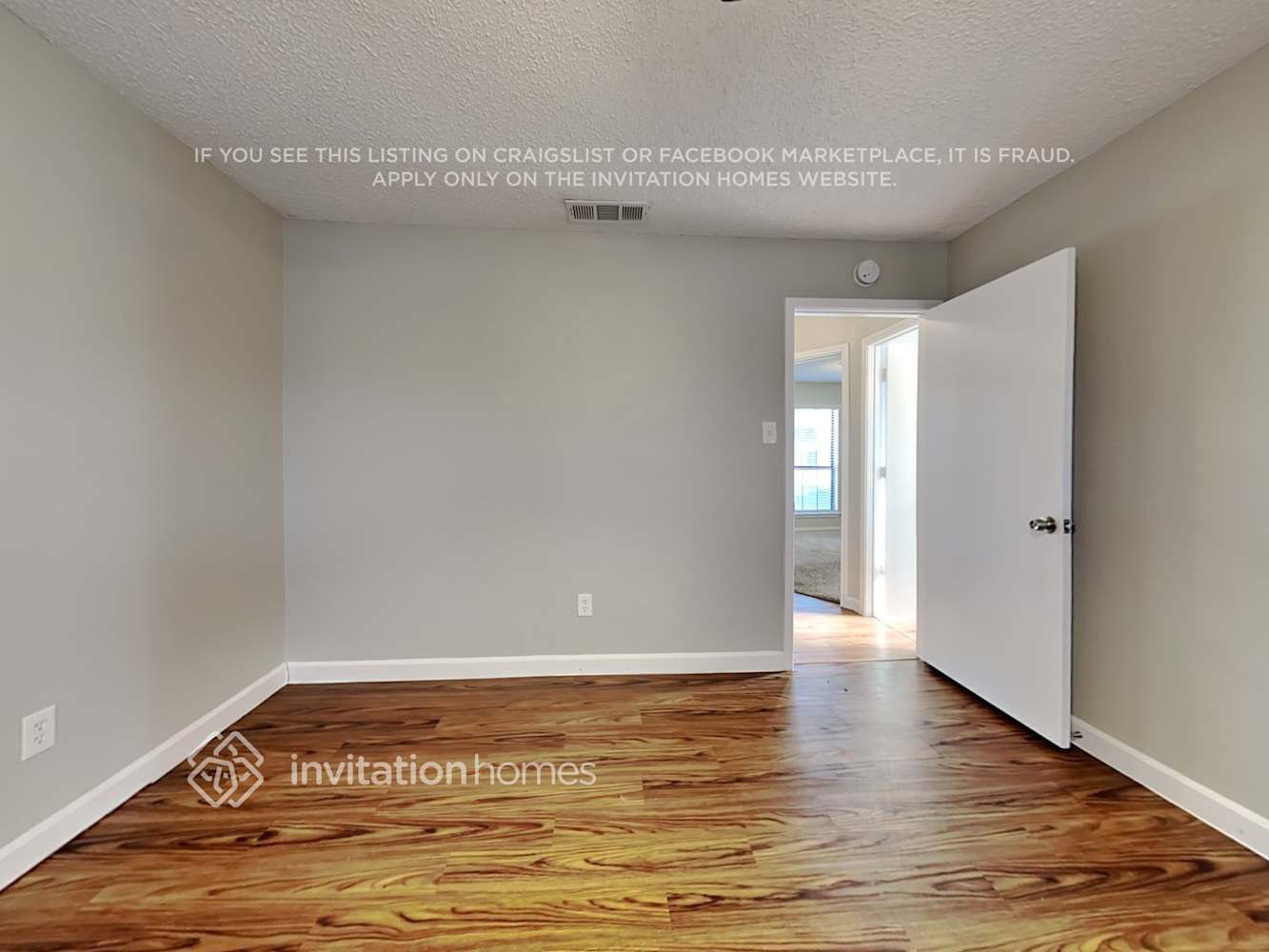 Building Photo - 519 Thomas