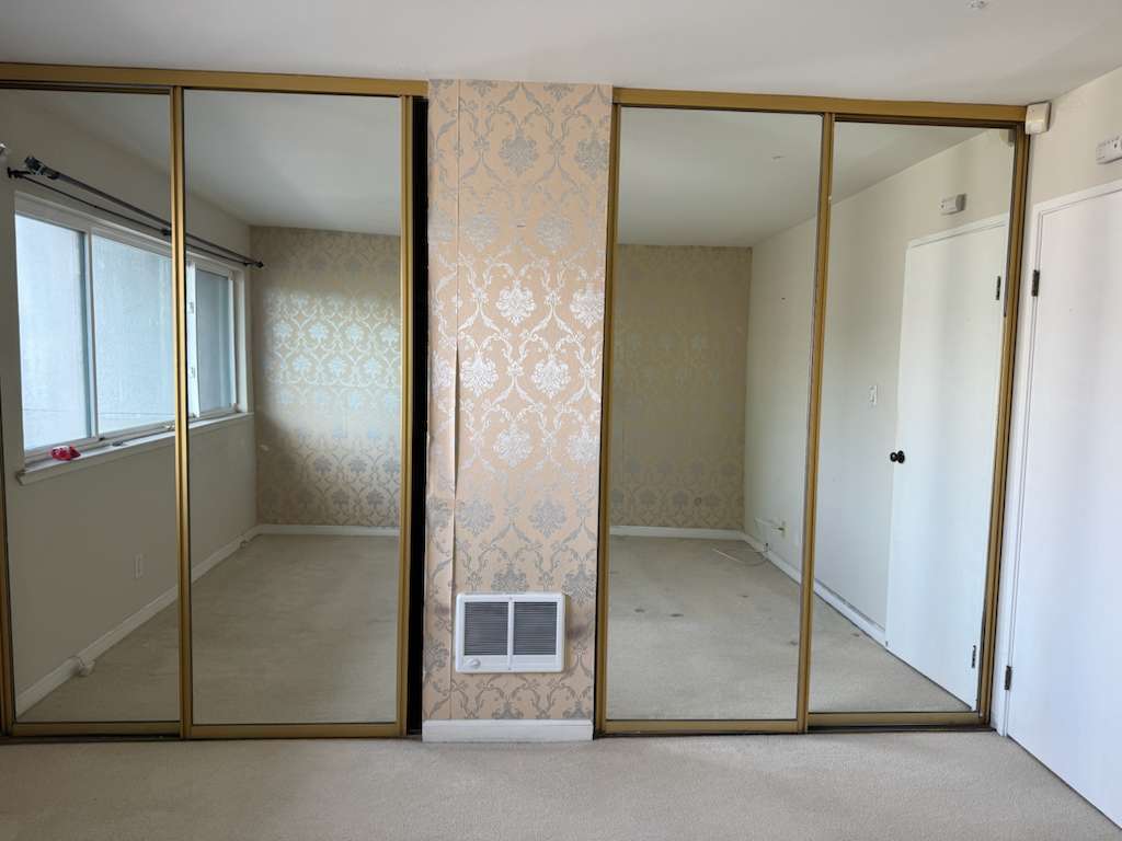 Building Photo - 7 Embarcadero W