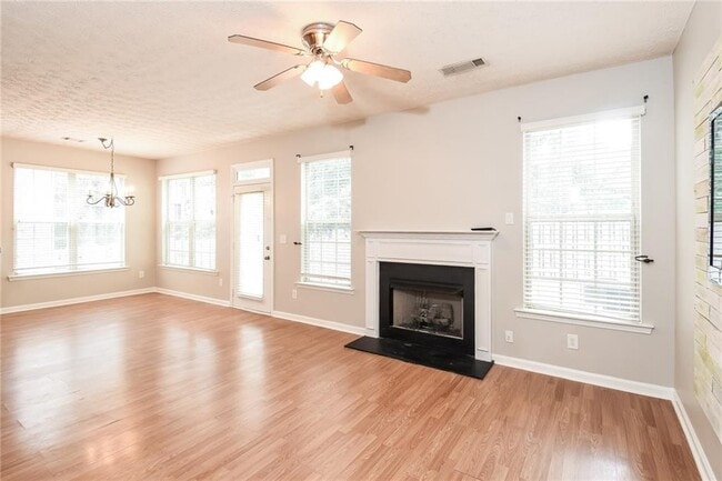 Building Photo - 4049 Hill Station Ct