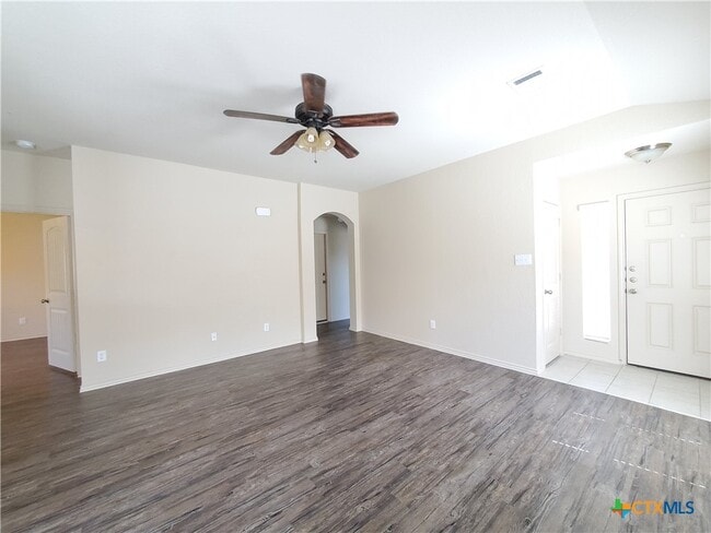 Building Photo - 1536 Gateshead Dr