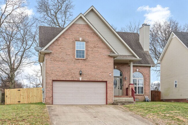 Building Photo - Pet Friendly Three Bedroom with Bonus!