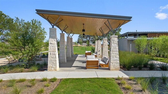 Building Photo - 240 Revere Dr
