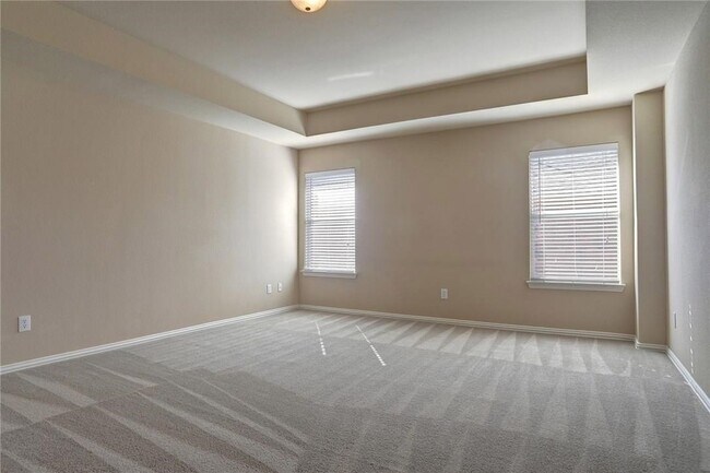 Building Photo - 13393 Mondovi Dr