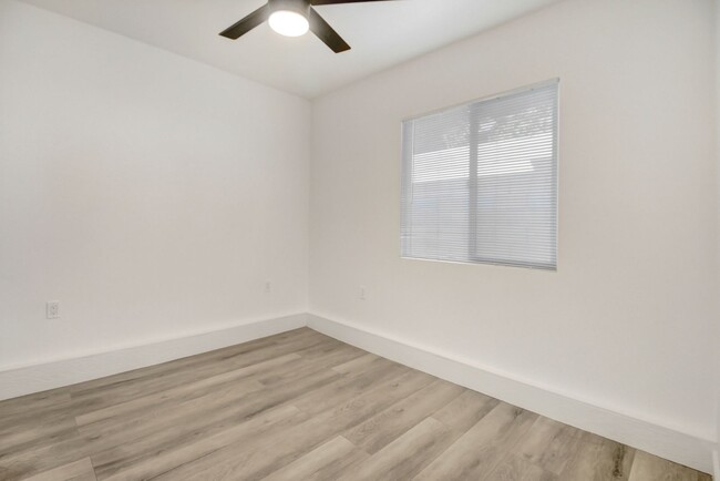 Building Photo - Luxury 1 Bedroom, 1 Bathroom ADU (Accessor...