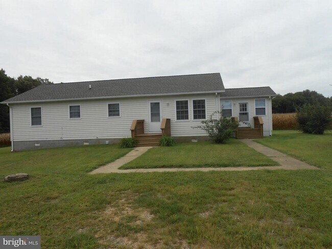 Primary Photo - 47985 Leachburg Rd