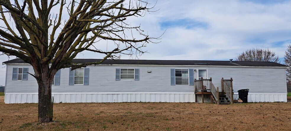 Building Photo - 207 Princeton Rd