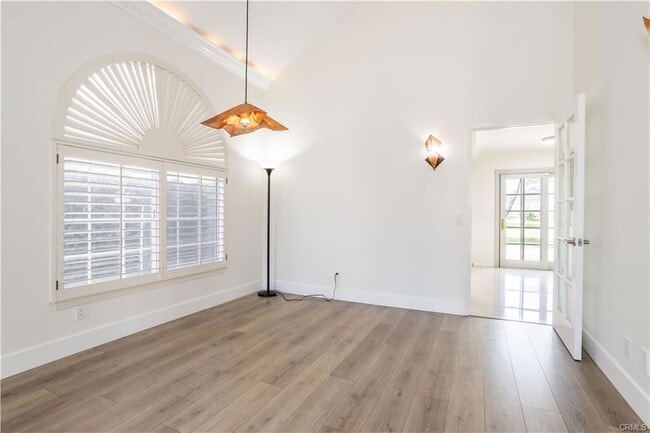 Building Photo - 12051 Falcon Crest Way