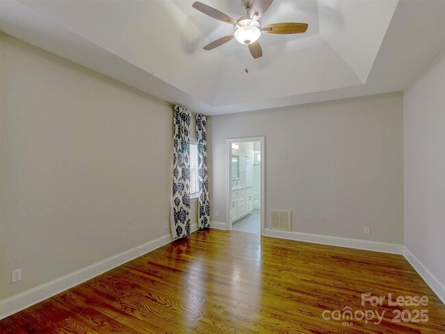 Building Photo - 1200 Mendenhall Ct