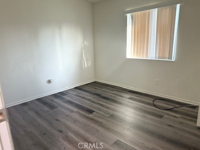 Building Photo - 79700 Ave 42
