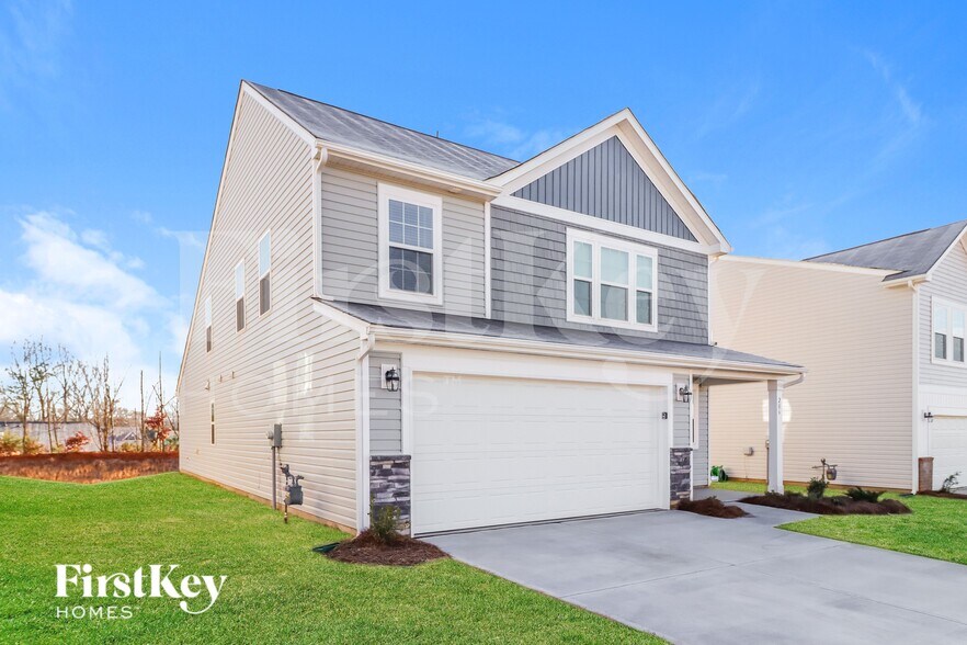 Building Photo - 206 Brentwood Dr