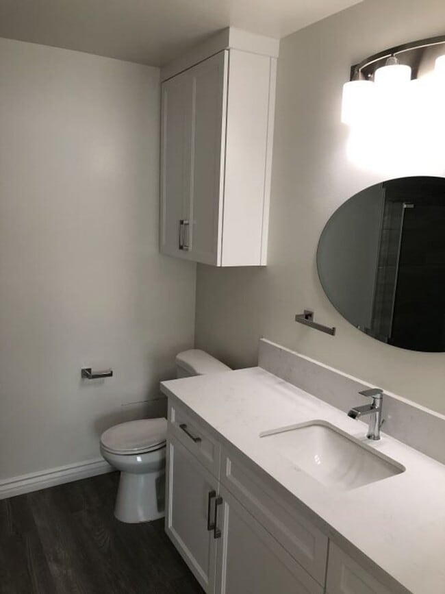 Building Photo - 1930 E Kirkwood Ave