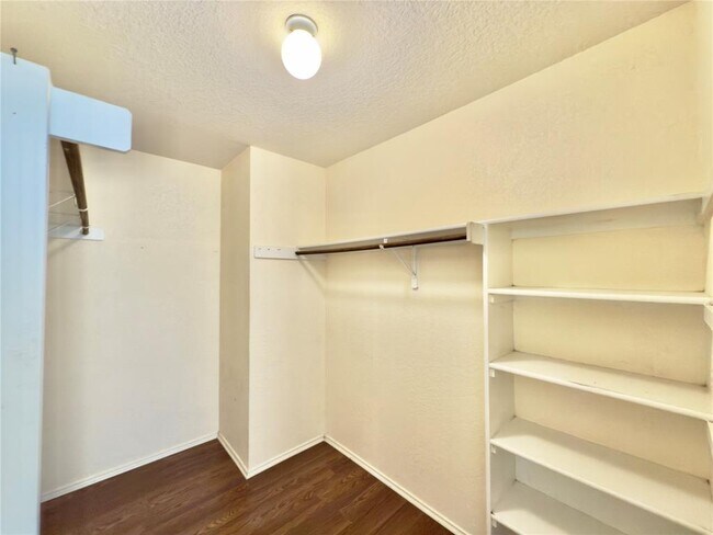 Building Photo - 17125 Dashwood Creek Dr