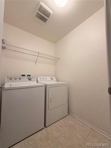 Building Photo - 1517 S Dallas Cir