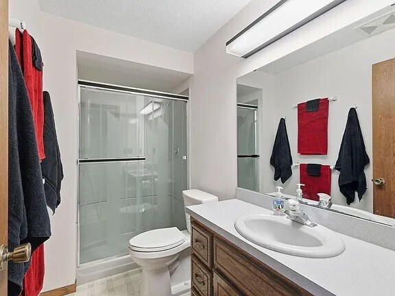 Building Photo - 8349 Sheridan Ave N