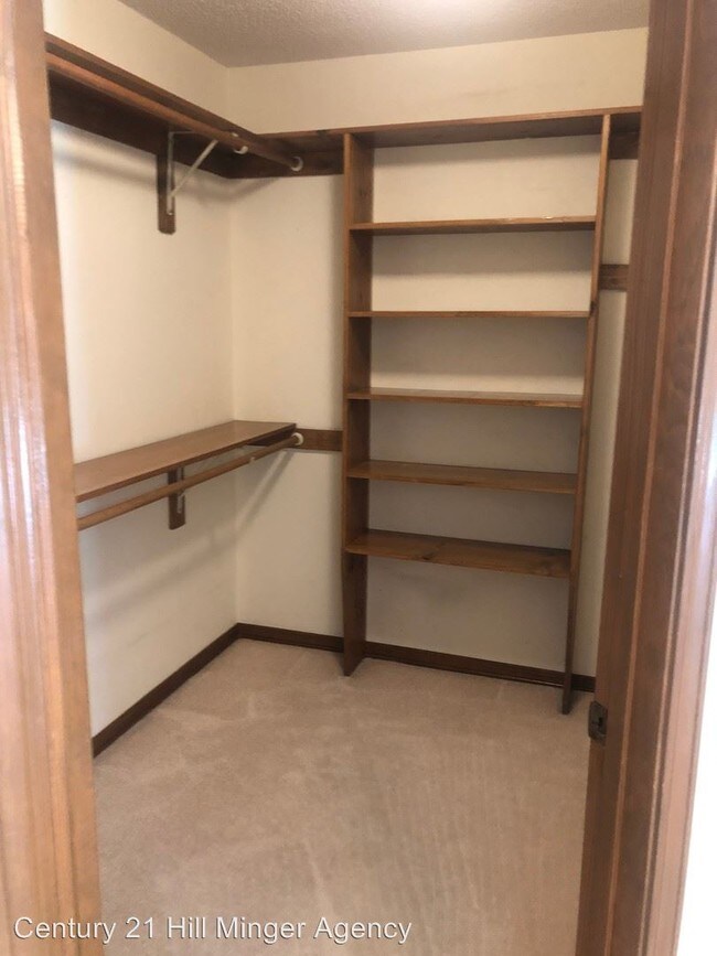 Building Photo - 3 br, 2 bath House - 1234 Whitewood Way