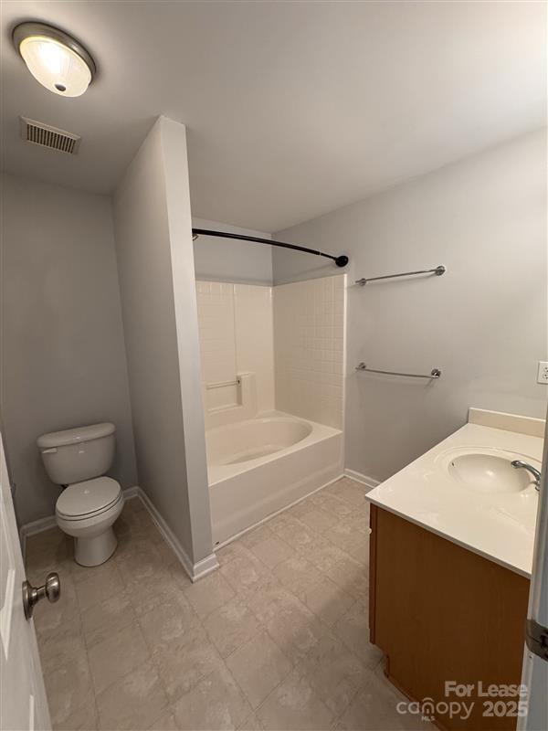 Building Photo - 2343 Calabassas Ln