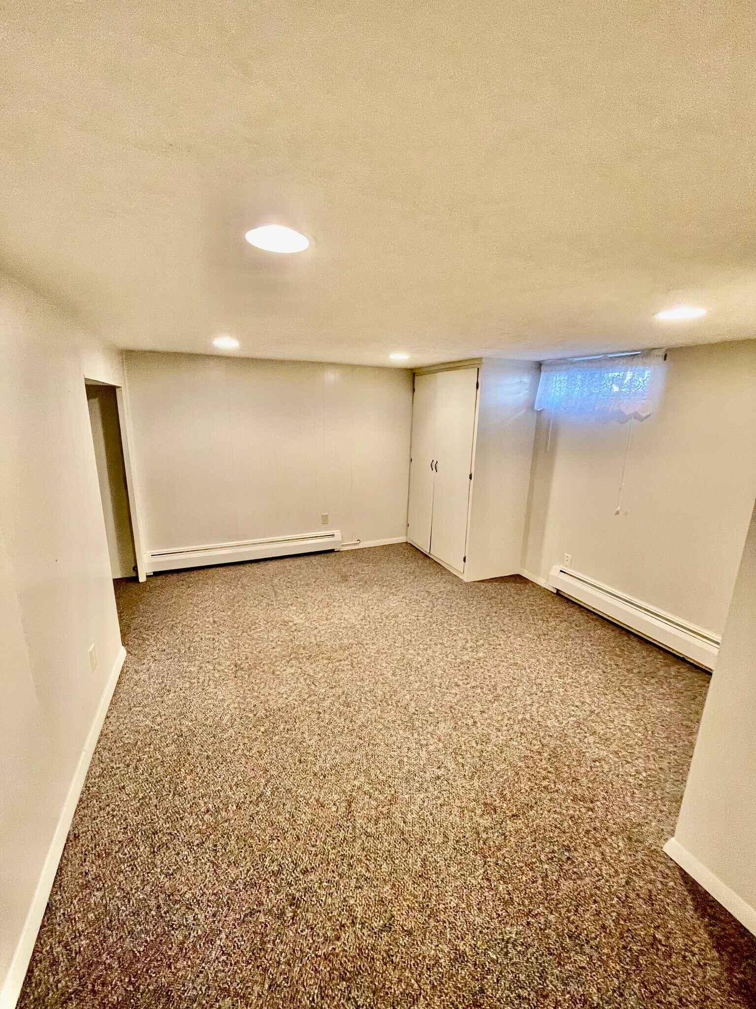 Building Photo - 6 Madeline St