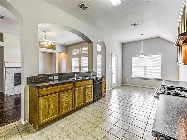 Building Photo - 2761 Cascade Cove Dr