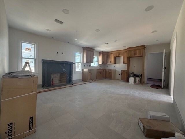 Building Photo - 243 Malden St