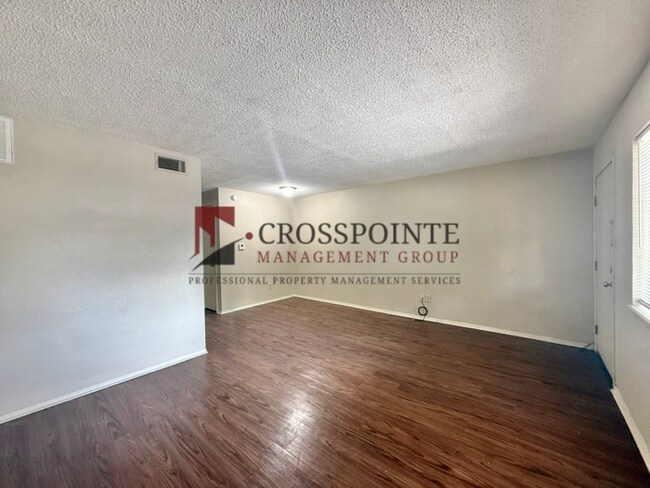 Building Photo - Tour Today! 1 Bedroom 1 Bathroom in Tyler!